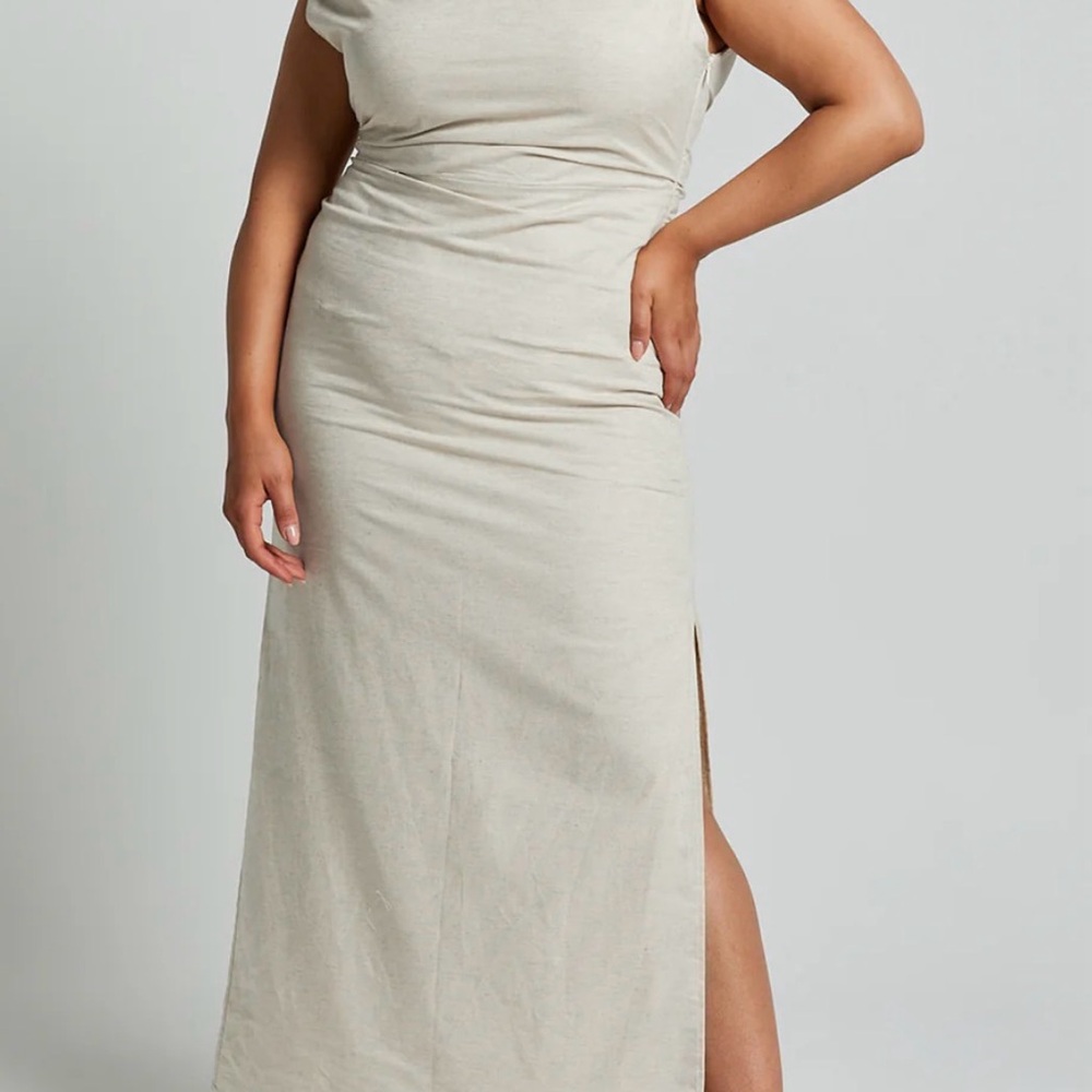Showpo. NWT Cincinnati Midi Off Shoulder Column Dress with Side Slit Beige Linen